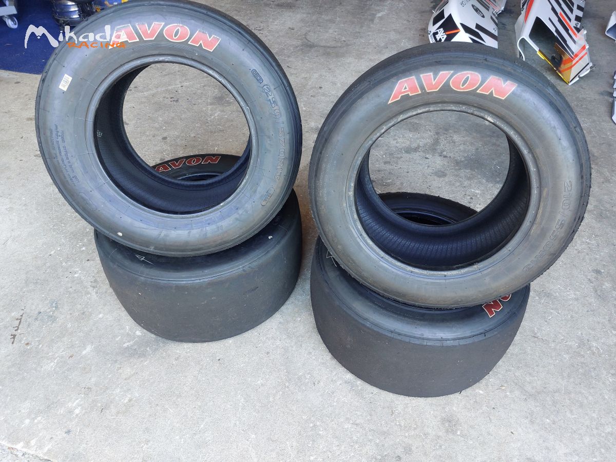 Pneus avon mono proto – photo 1 sur 2