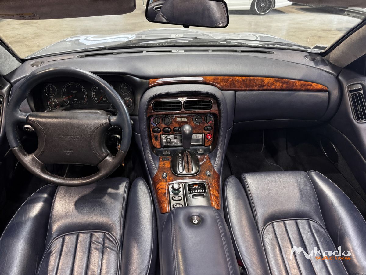 ASTON MARTIN DB7 volante – photo 4 sur 6