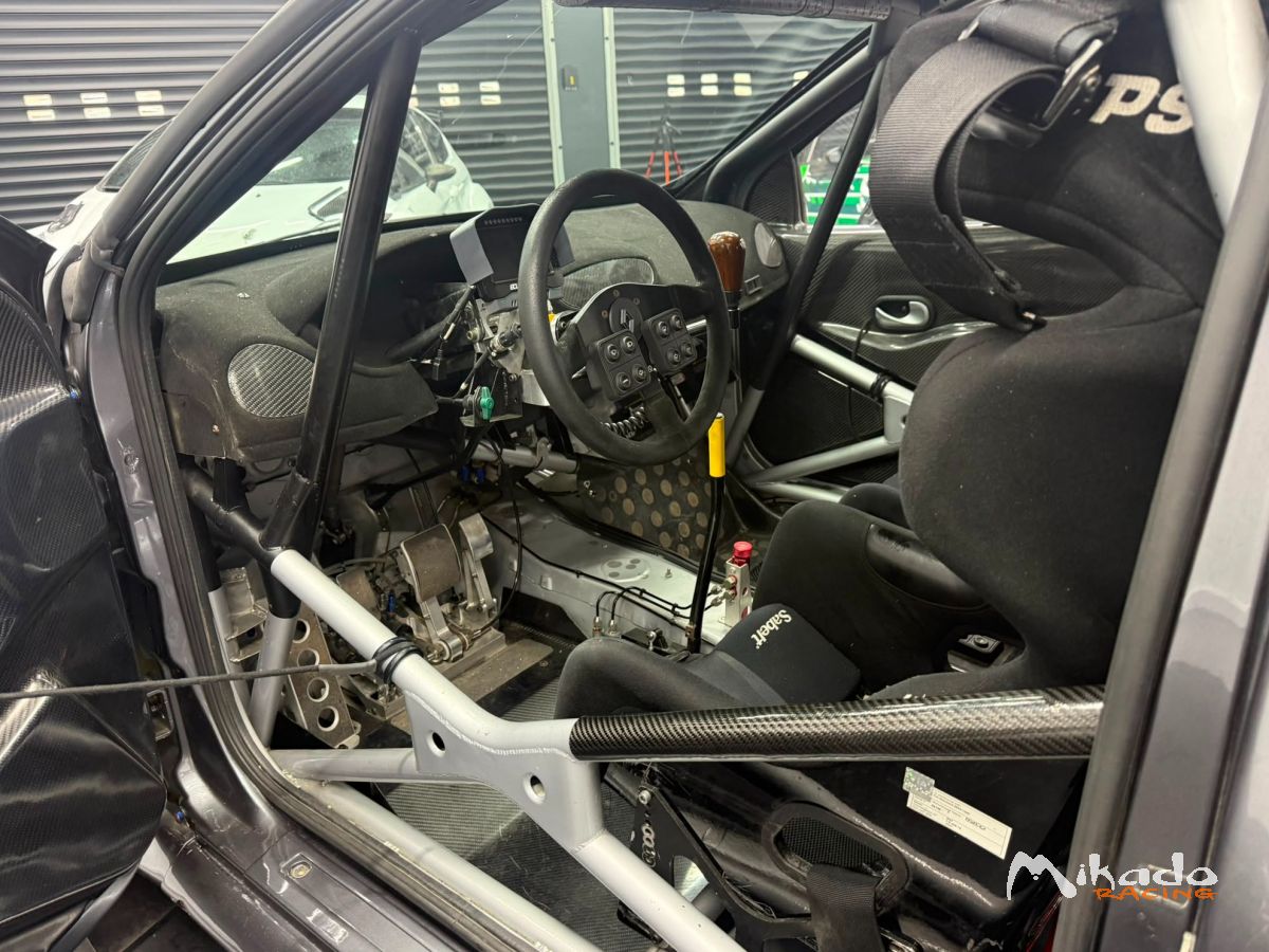 RENAULT CLIO III F2000 – 292,9 CH – BOÎTE SÉQUENTIELLE SADEV – photo 8 sur 10