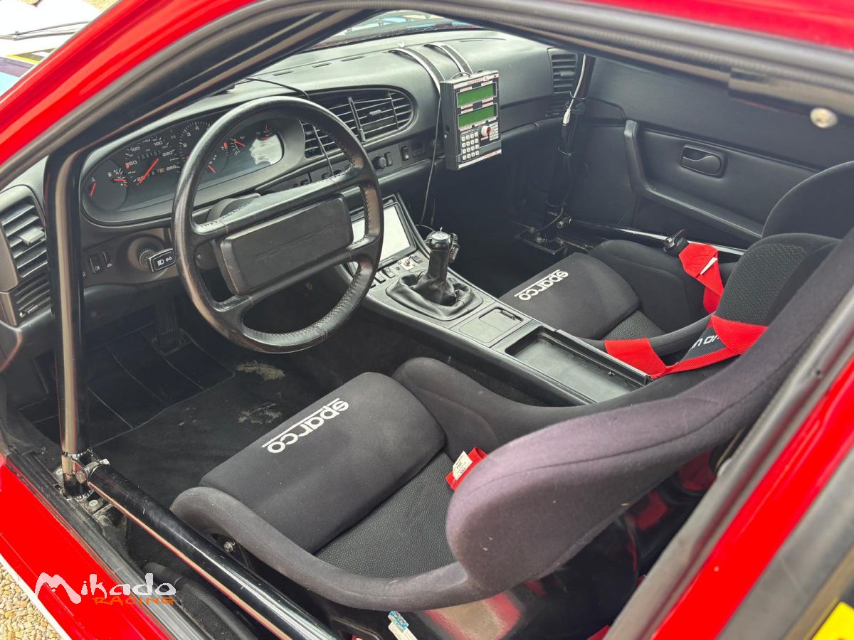 PORSCHE 944 TURBO – photo 3 sur 5