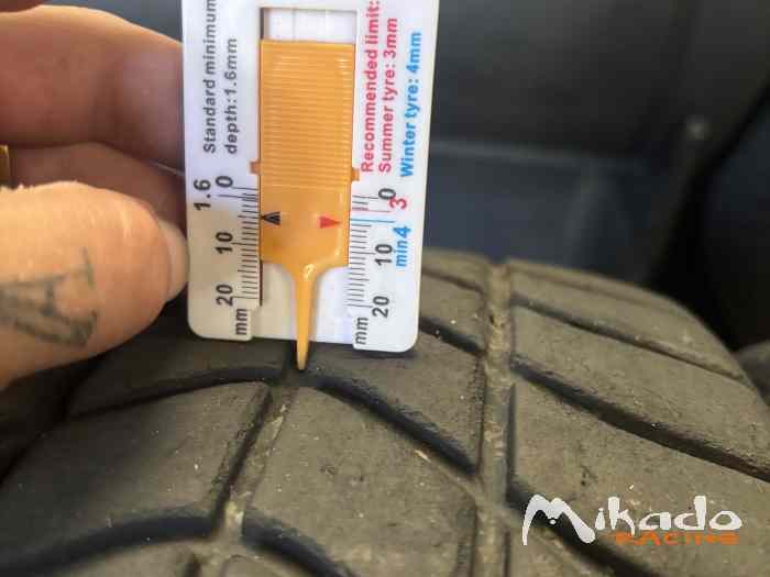 Pneus 16 pouces Michelin Pirelli HANKOOK – photo 2 sur 6