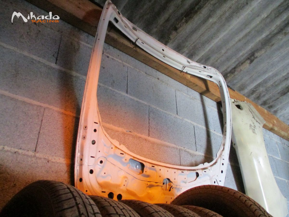 MALLE ARRIERE TOYOTA CELICA ST185 – photo 2 sur 2