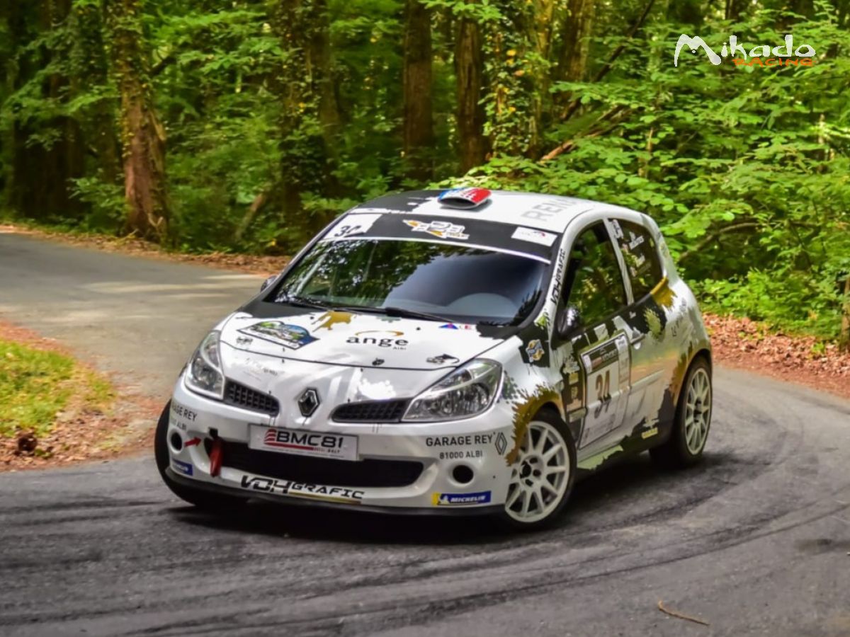 Renault Clio R3 – photo 4 sur 6