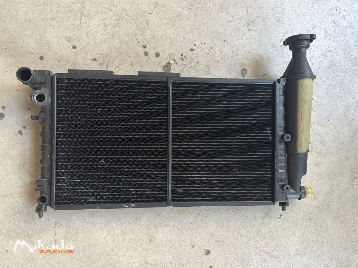 RADIATEUR CUIVRE 106 S16 – photo 1 sur 4