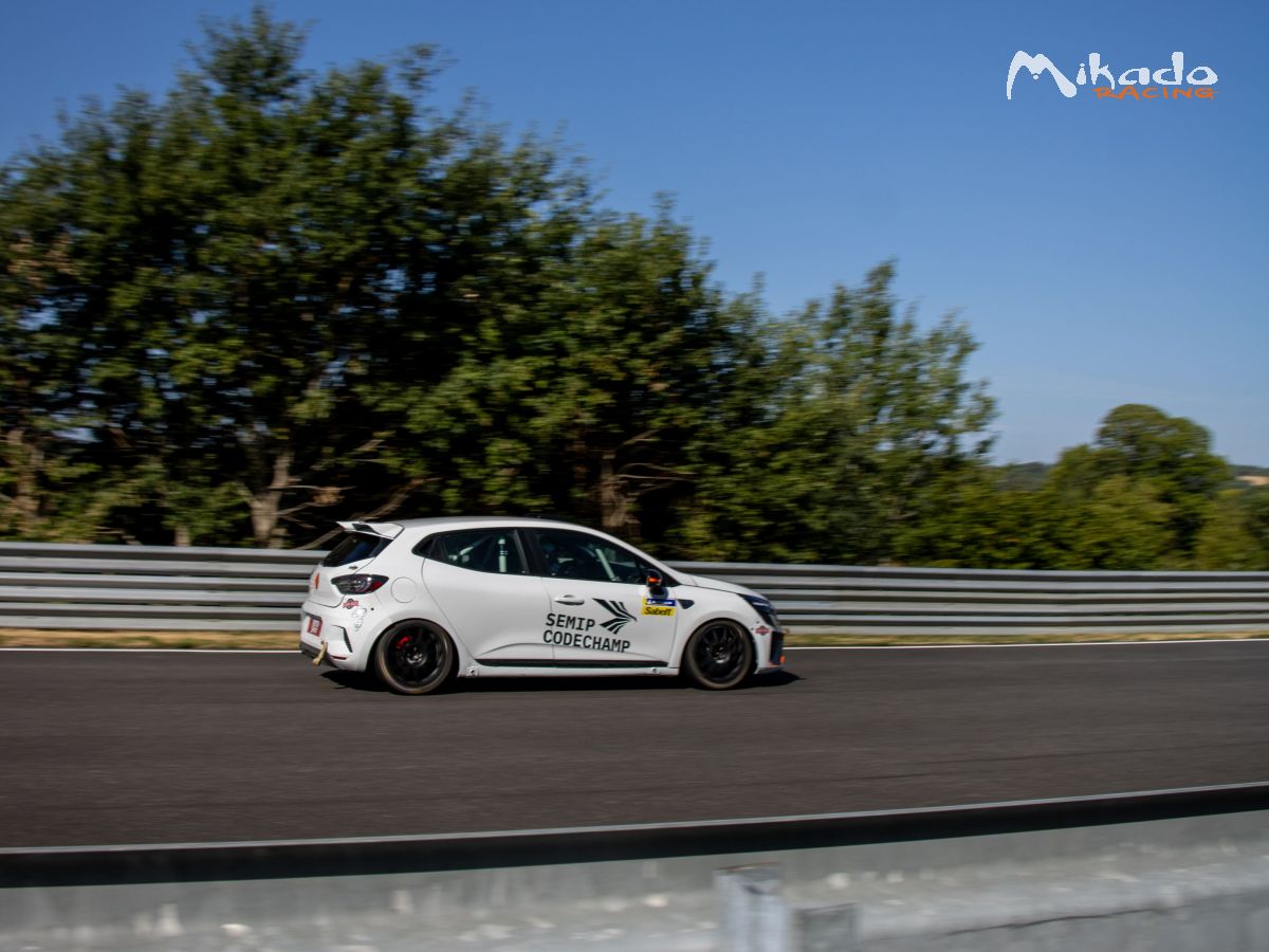 Renault Clio Cup V 2024 – photo 4 sur 4
