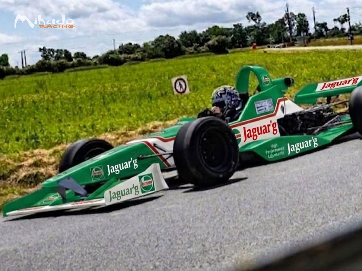 Monoplace neuve 2027 F2 LRJ 1300/1600 hayabusa – photo 2 sur 2