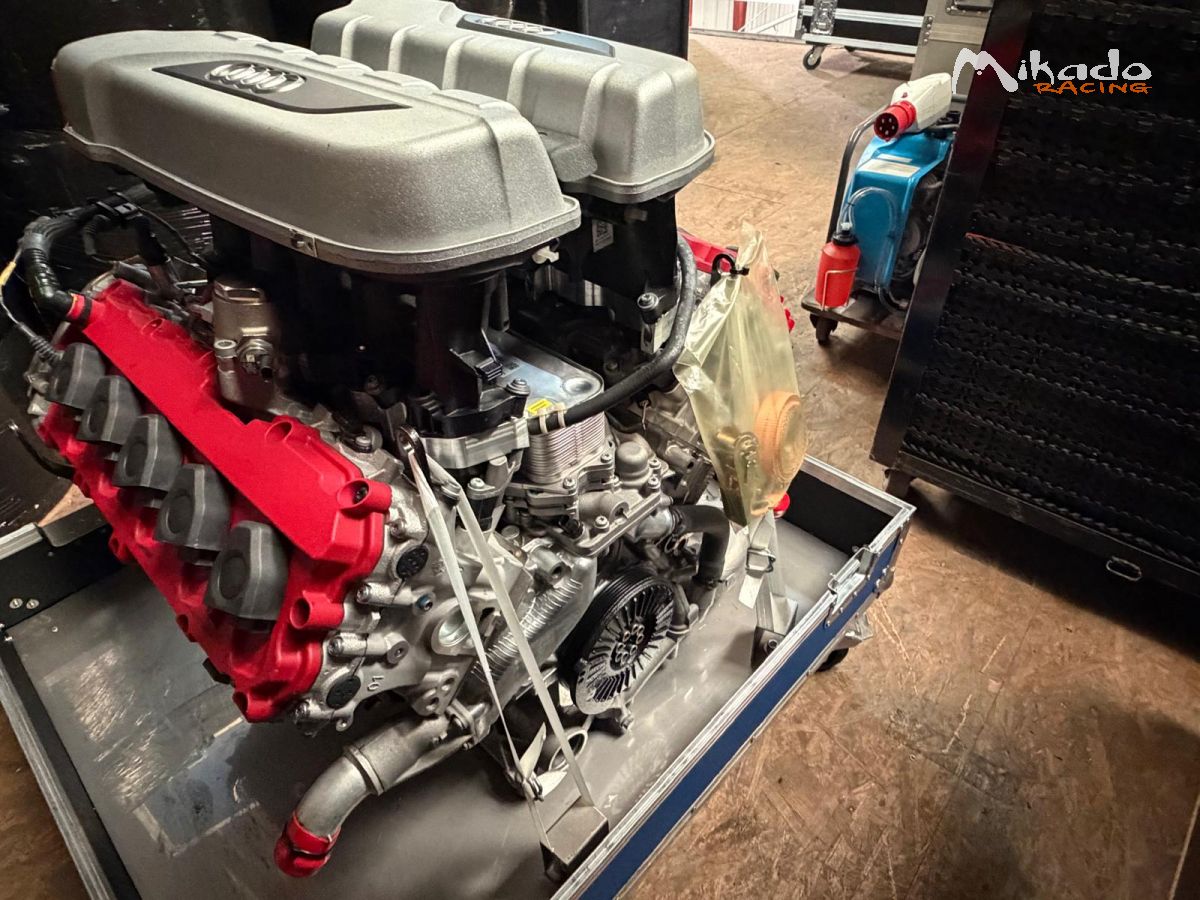 Moteur Audi R8 V10 – photo 3 sur 4