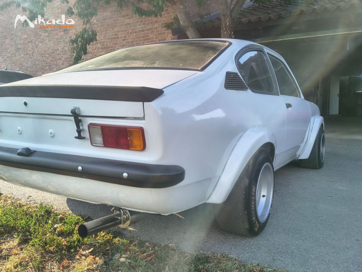 Opel Kadett GT/E 2.0 Gr 2 Groupe 2 – photo 3 sur 6