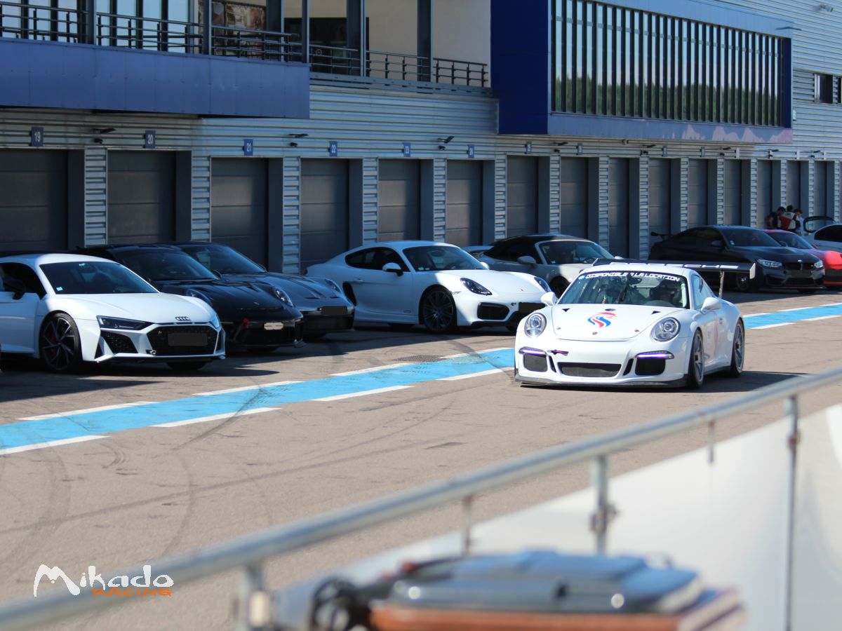 PORSCHE 991 GT3 CUP – photo 2 sur 3