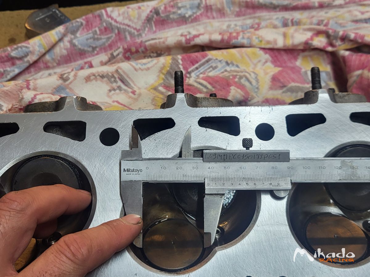 Culasse danielson pts 200 matra murena 505 turbo injection – photo 3 sur 5