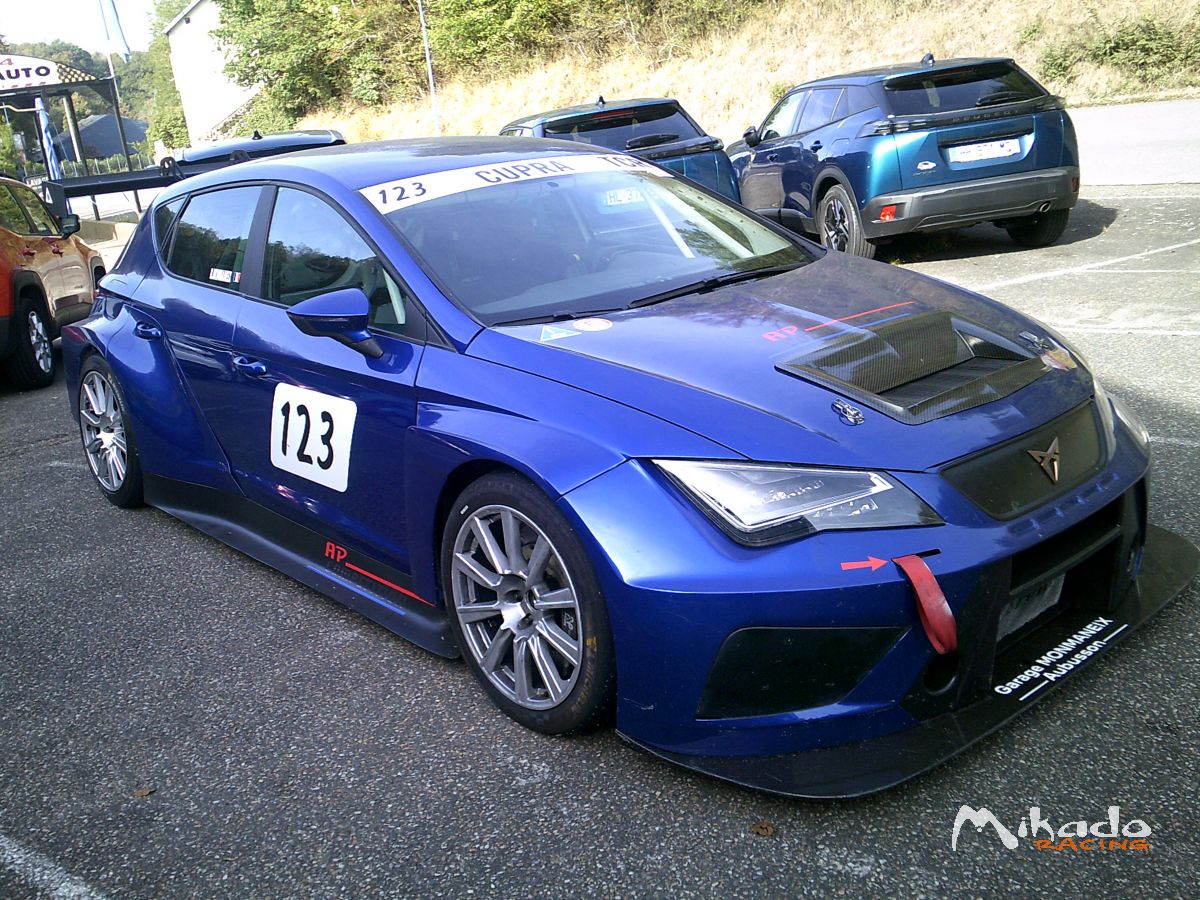 SEAT LEON CUPRA MK3 – photo 7 sur 10