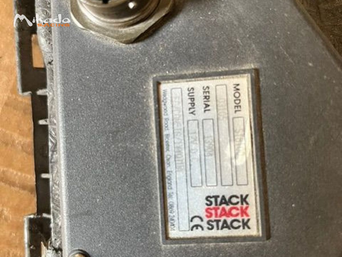 VENDS STAC 8100 – photo 1 sur 2