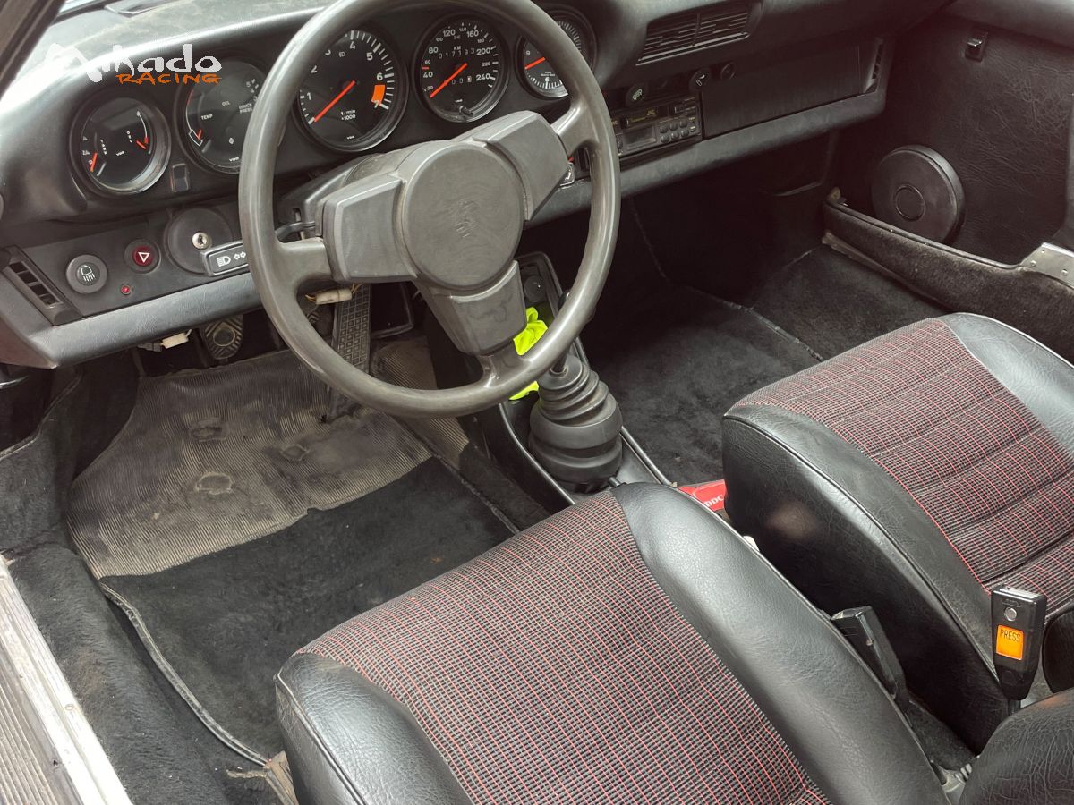 Porsche 911 sc – photo 5 sur 6