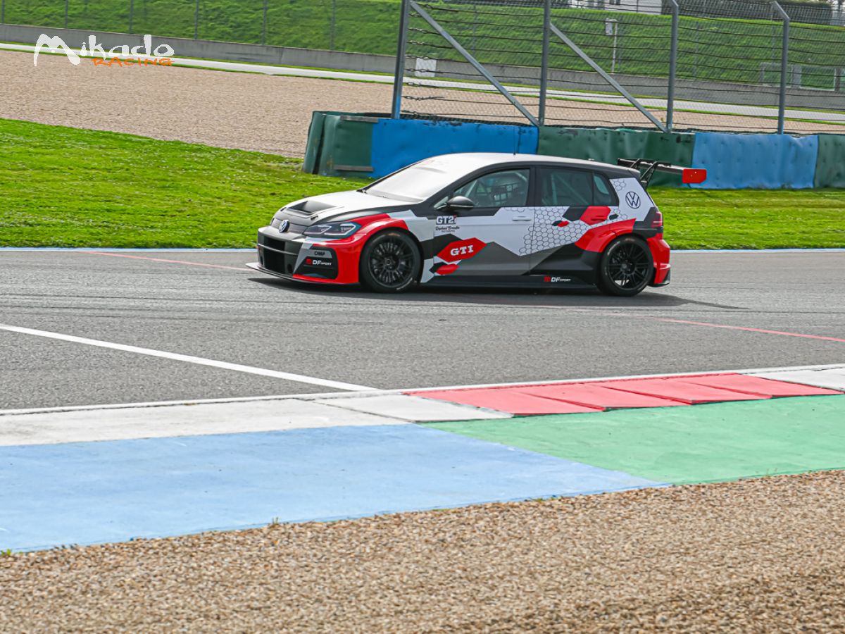 DIJON PRENOIS TRACK DAY 04 & 05/10/26 GOLF TCR – photo 2 sur 3
