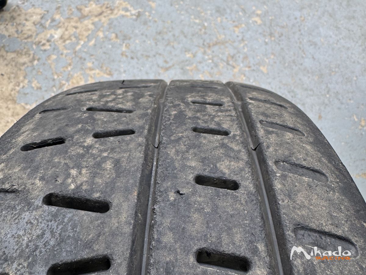 Pneu Pirelli RK5 15” – photo 3 sur 3