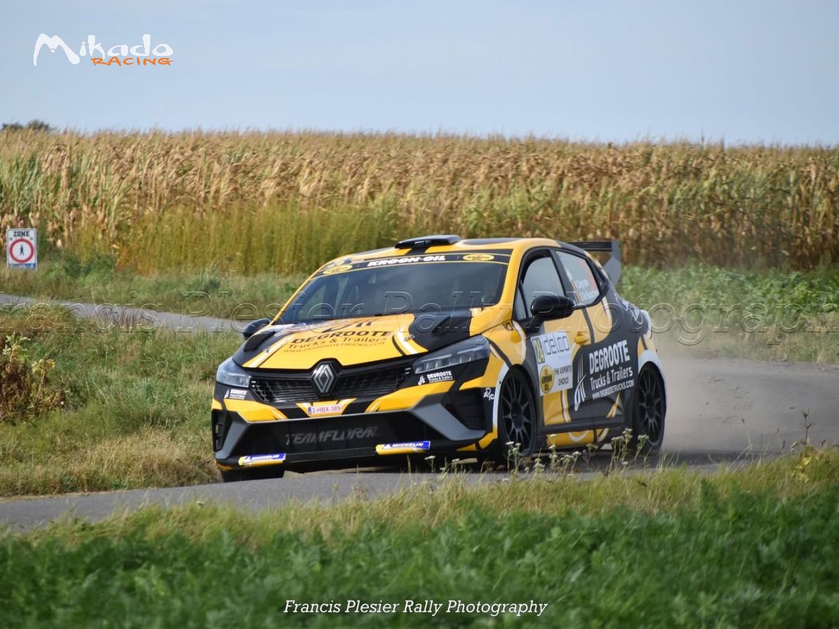 Renault Clio rally 3 – photo 1 sur 4