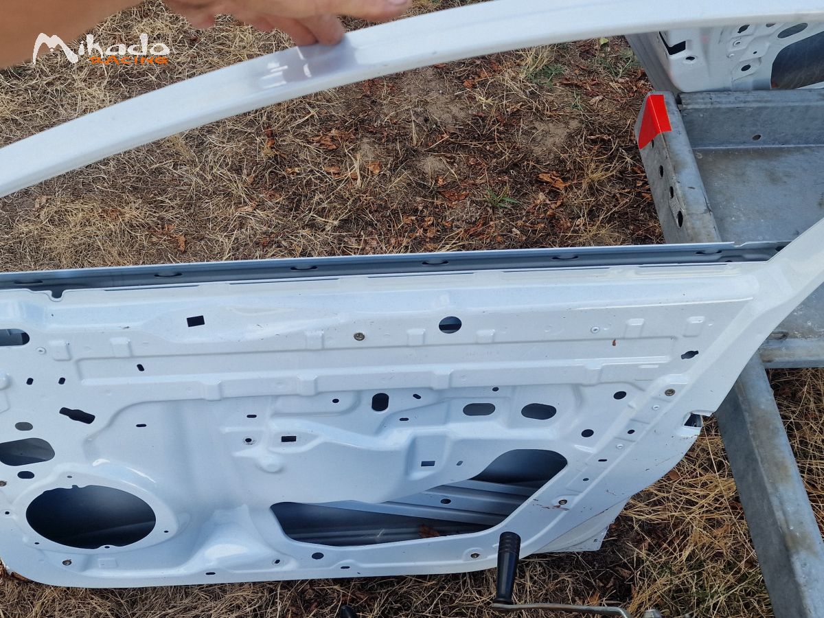 Porte clio 5 – photo 3 sur 4