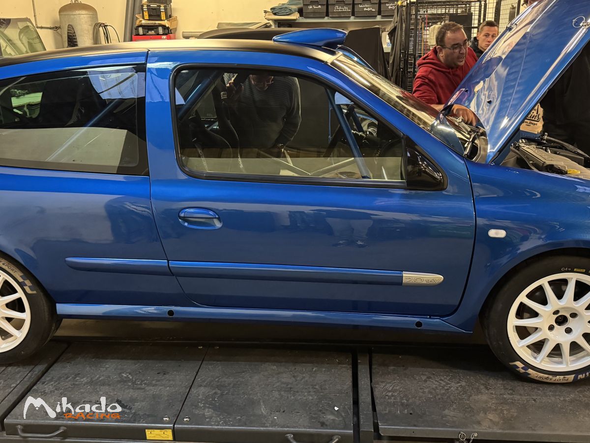Je recherche une Clio ragnotti n3 – photo 2 sur 2