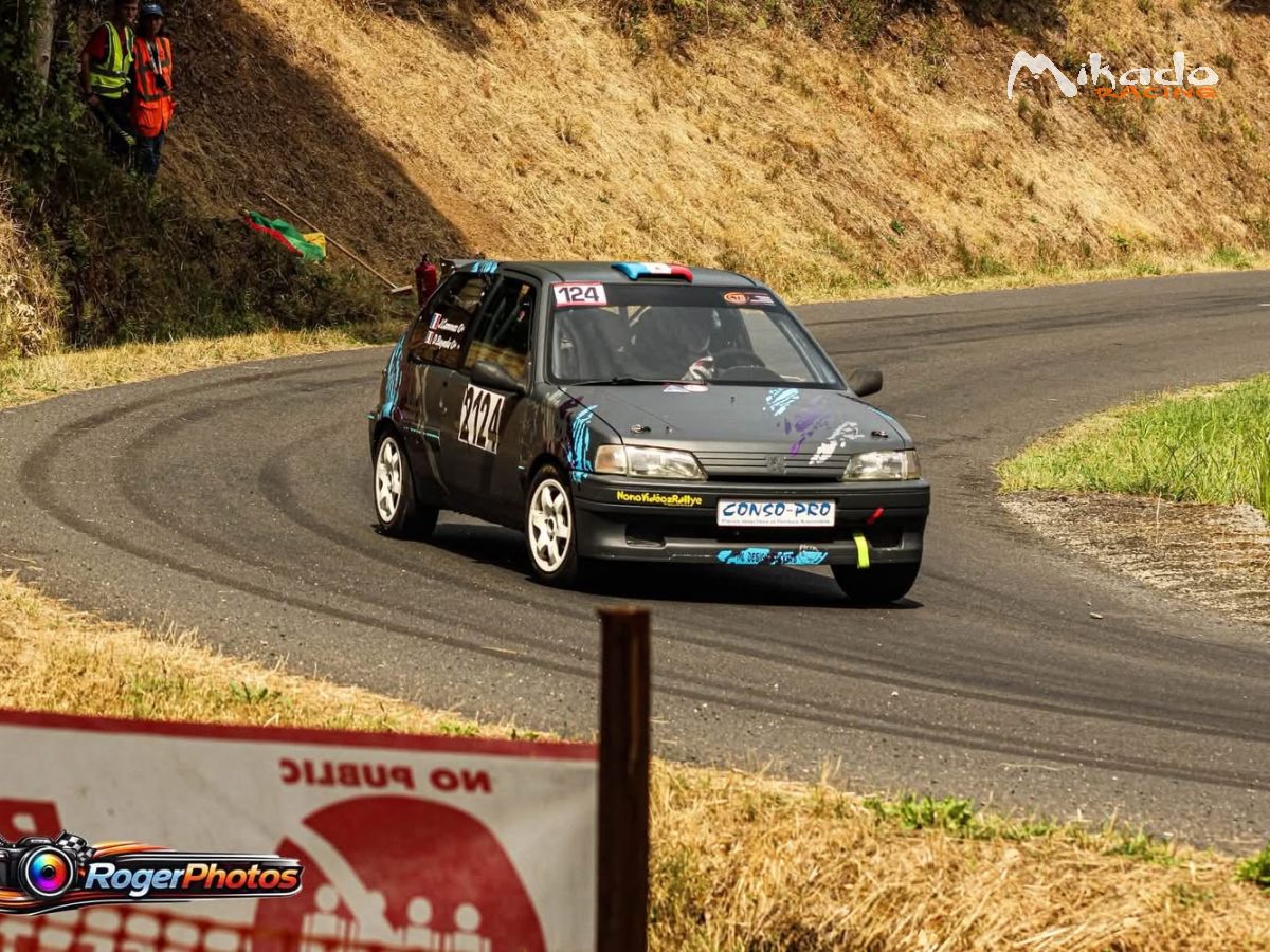 106 xsi f2-12 – photo 1 sur 3