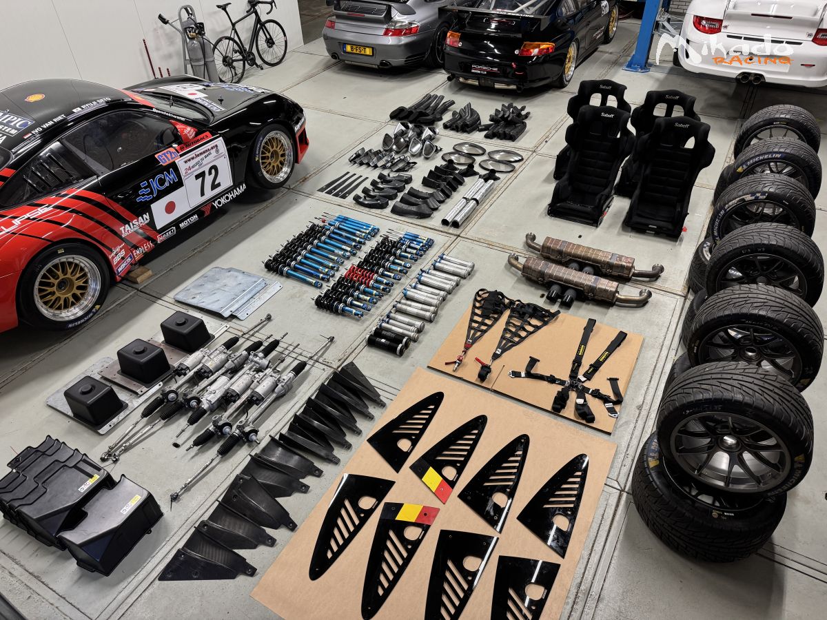 Porsche 992 GT2 Cup | Pièces d'occasion – photo 1 sur 6
