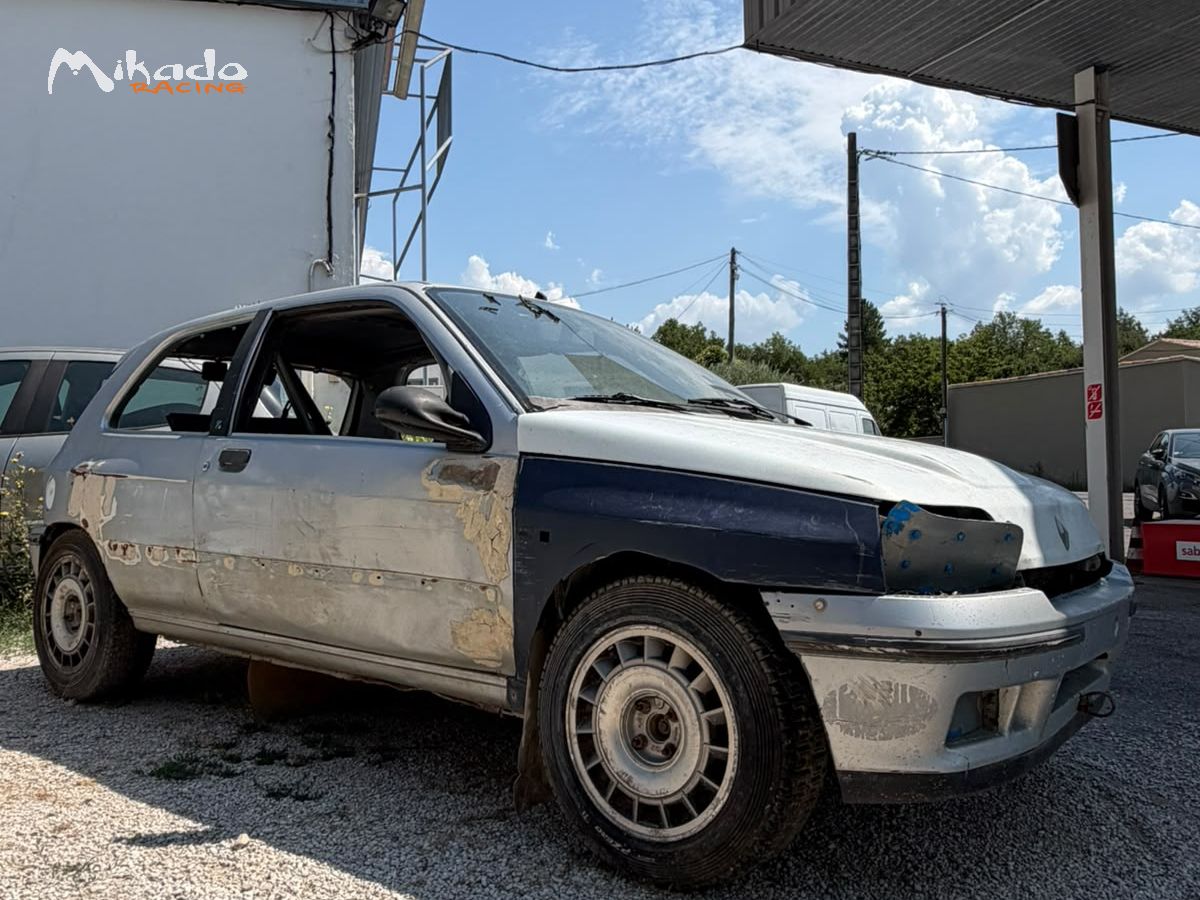 Clio 1 ex-autocross – photo 1 sur 6