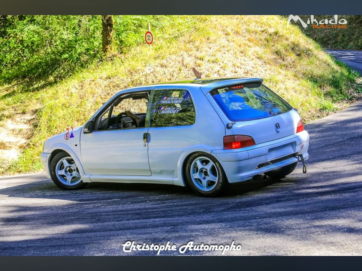 106 Groupe A Vend où échange – photo 1 sur 6