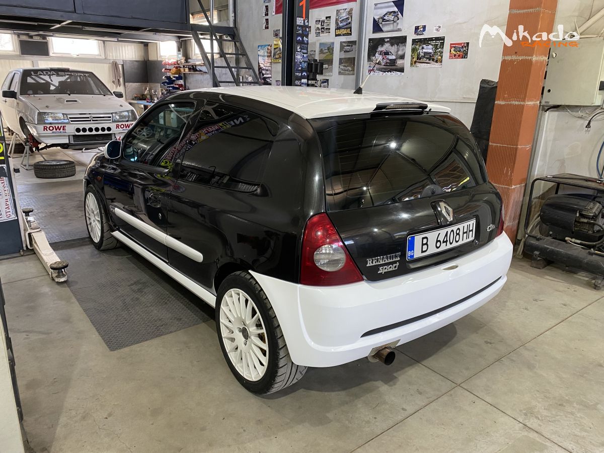 Renault Clio Sport 172 – photo 5 sur 6