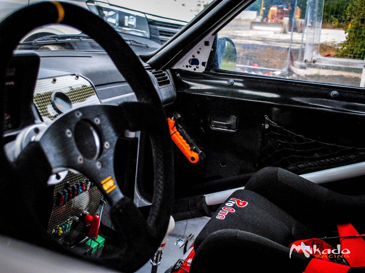 205 GTI F2/13 – photo 2 sur 6
