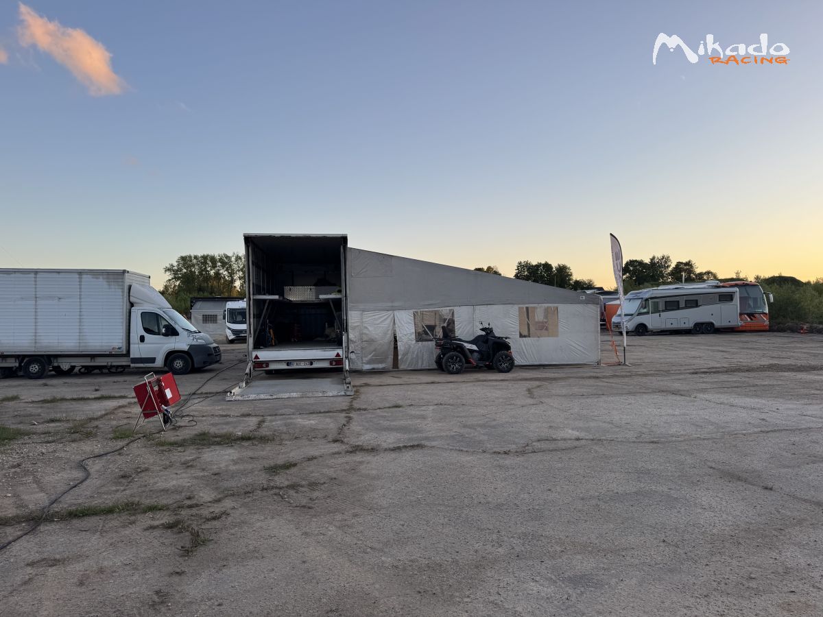 Camion Volvo avec Remorque – photo 4 sur 6