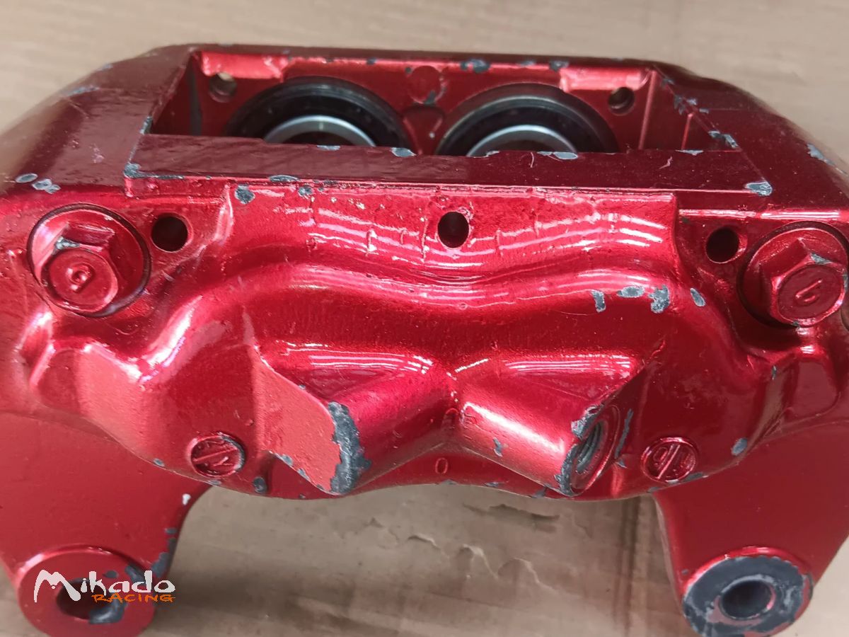 Etriers 4 pistons – photo 2 sur 5
