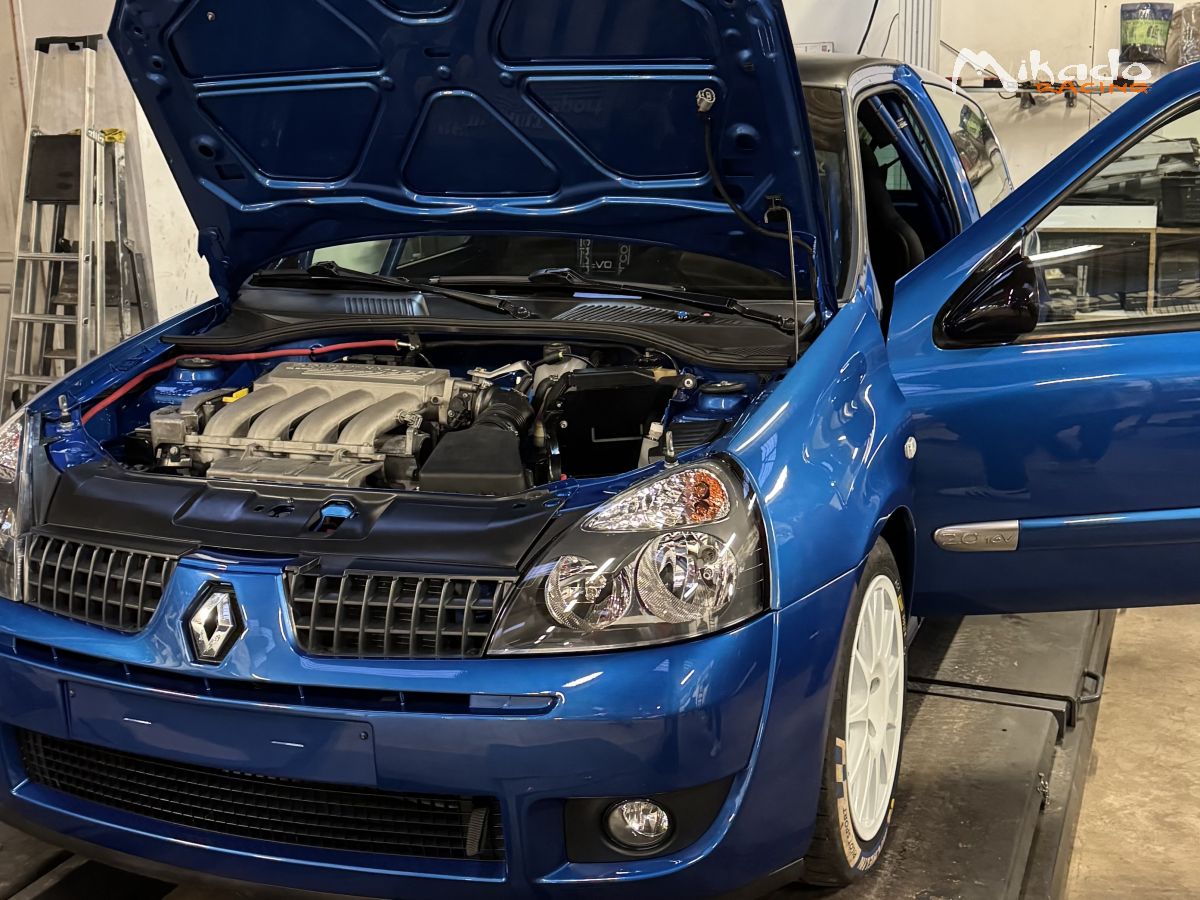 Je recherche une Clio ragnotti n3 – photo 1 sur 2