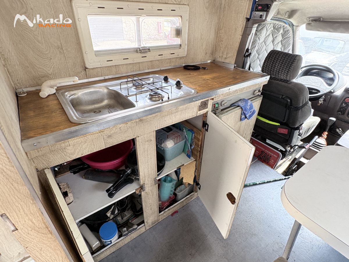RENAULT MASTER Camping car/Atelier/Assistance – photo 4 sur 6
