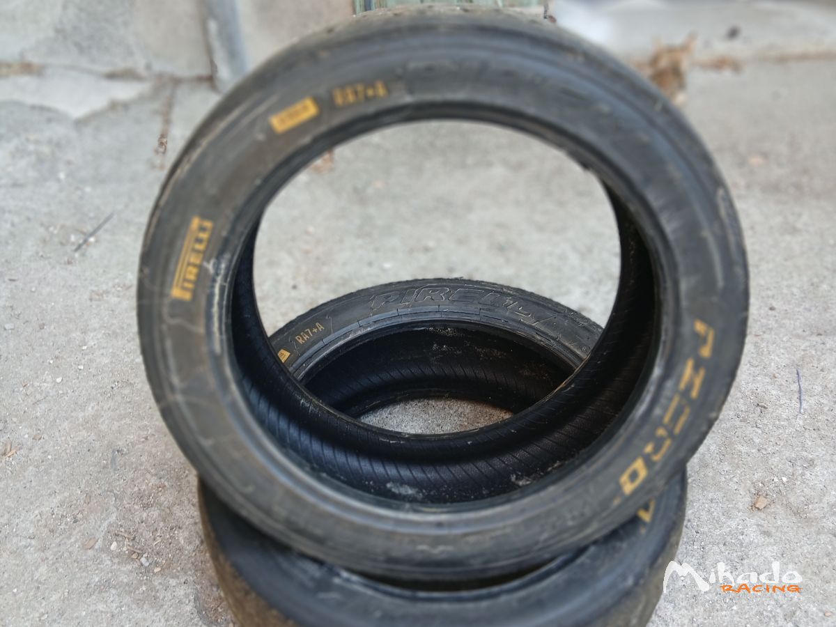 Pneus Pirelli 205 45 17 RA7 et RA7+A – photo 2 sur 4