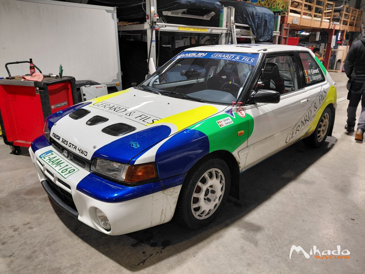 Mazda 323 gtr rallye – photo 2 sur 3
