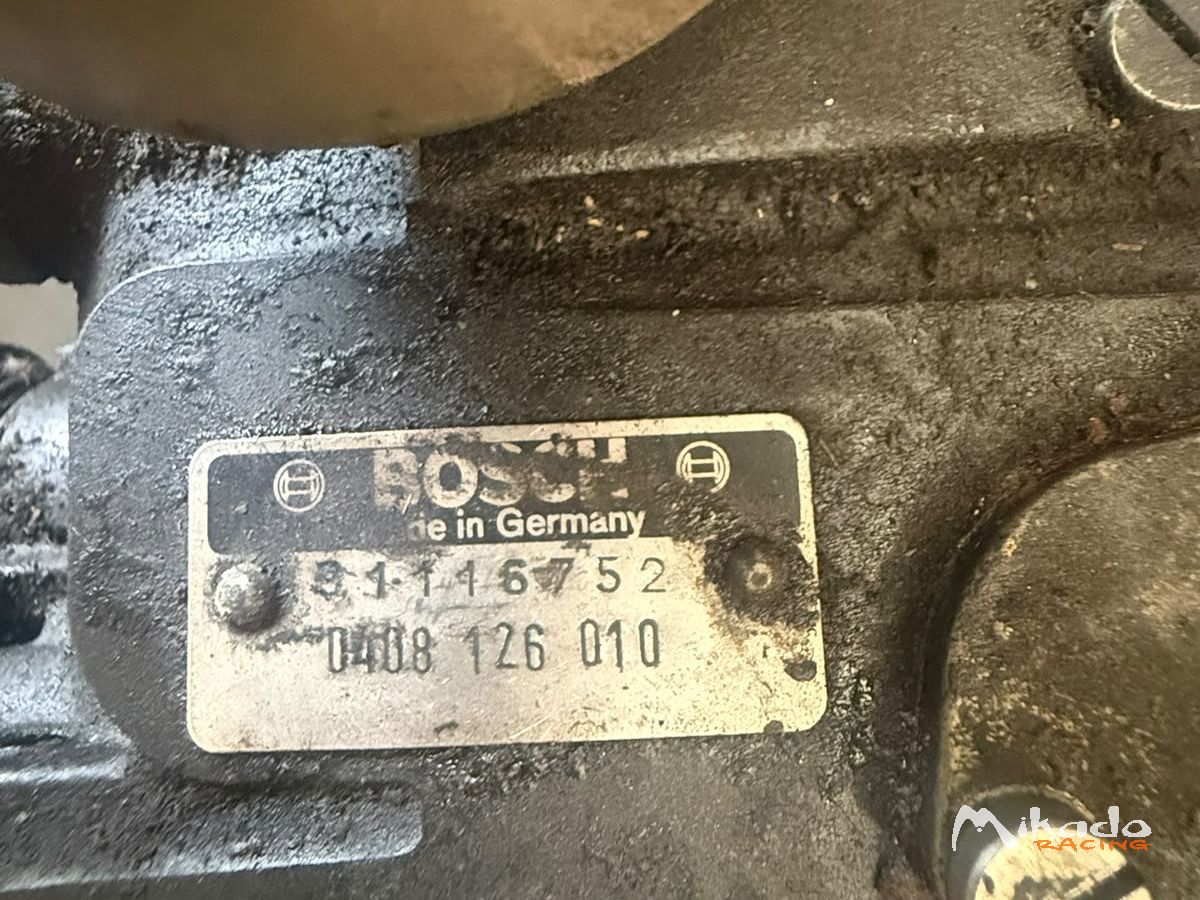 Pompe injection mécanique Porsche 911 2.2 E MFI Bosch 010 – photo 2 sur 5