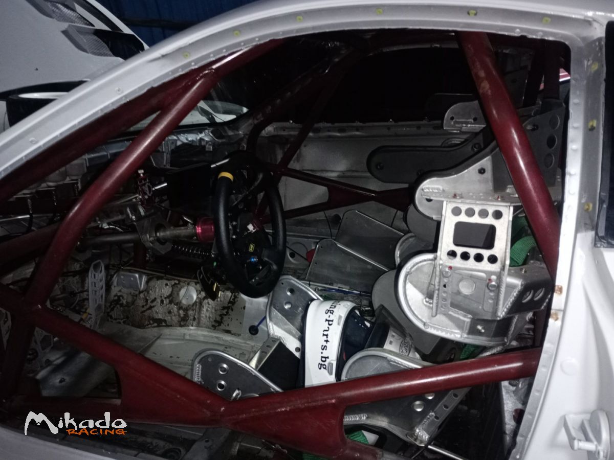 Toyota Supra MK4 Race Car – photo 4 sur 5