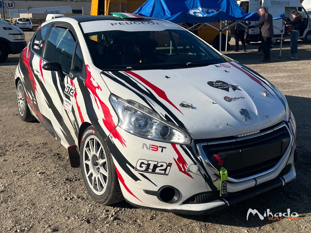 PEUGEOT 208 R2 – photo 2 sur 5