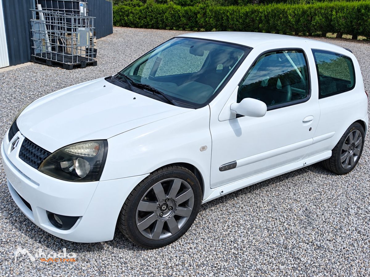 Clio 2RS N3 – photo 4 sur 4