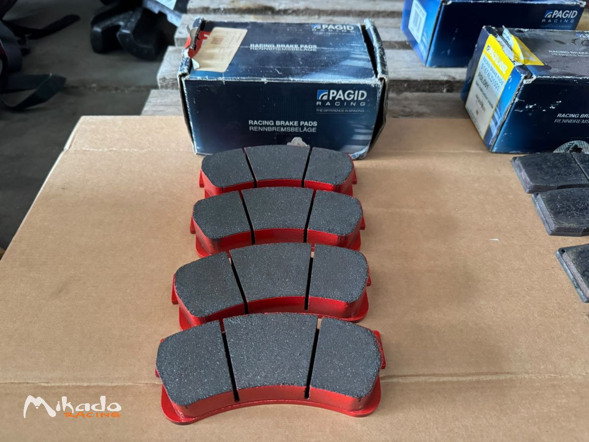 Plaquettes de frein PAGID RST1 Porsche 997 GT3 R RSR – photo 4 sur 5