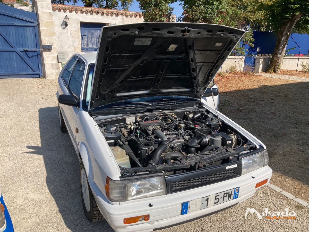Mazda 323 gtx bf 4wd – photo 4 sur 6
