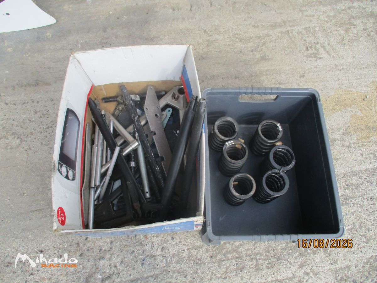 pièces détachées pour monoplace Martini MK54 – photo 4 sur 4