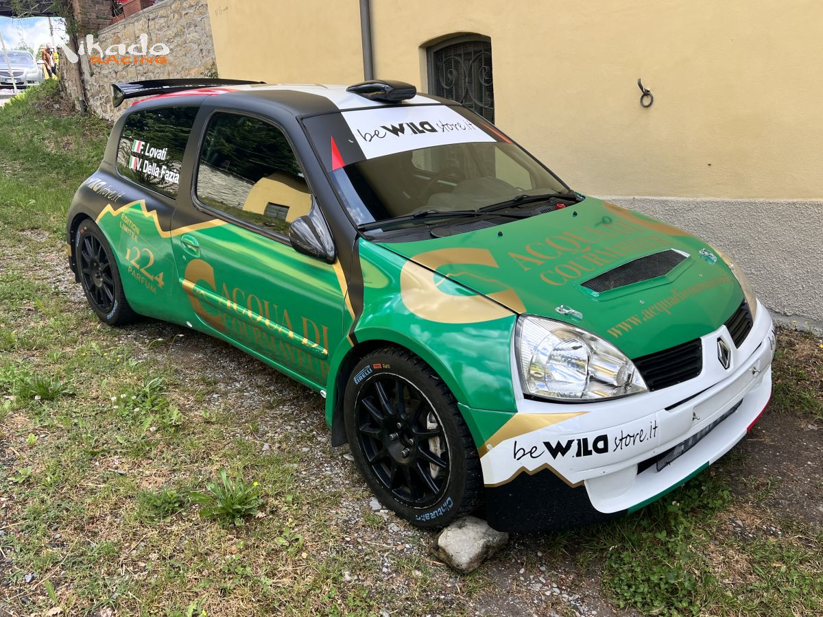 Clio super 1600 – photo 1 sur 2
