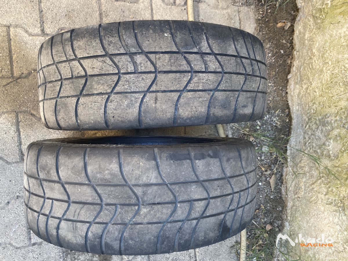 2 pneus Pirelli RE7 16 pouces – photo 2 sur 2