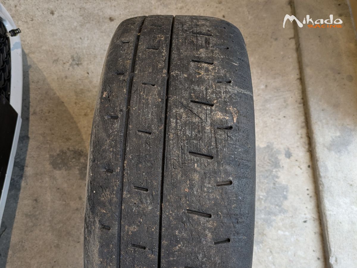 Pneu Pirelli 16' à l'unité – photo 3 sur 4