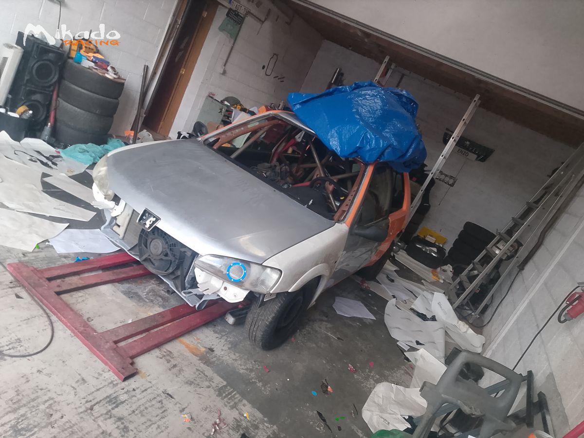 Peugeot 106 – photo 1 sur 3