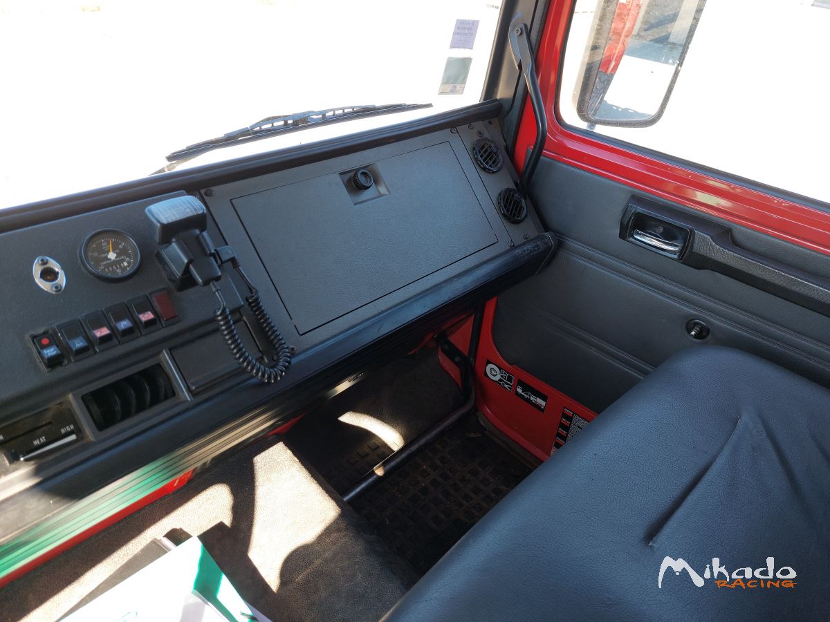 Camion Raid 4x4 Midliner – photo 6 sur 6