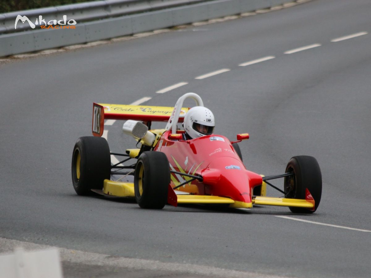 Reynard F2 873 – photo 1 sur 3