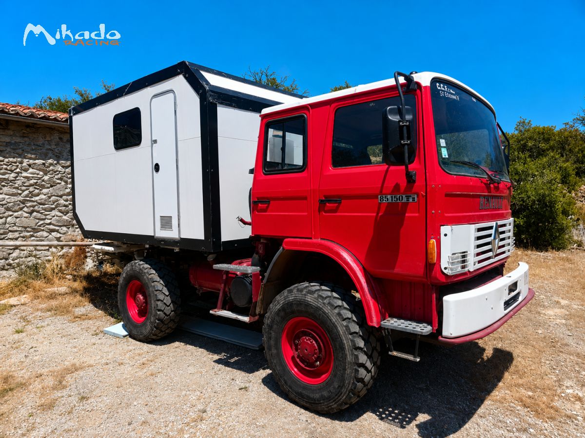 Camion Raid 4x4 Midliner – photo 1 sur 6