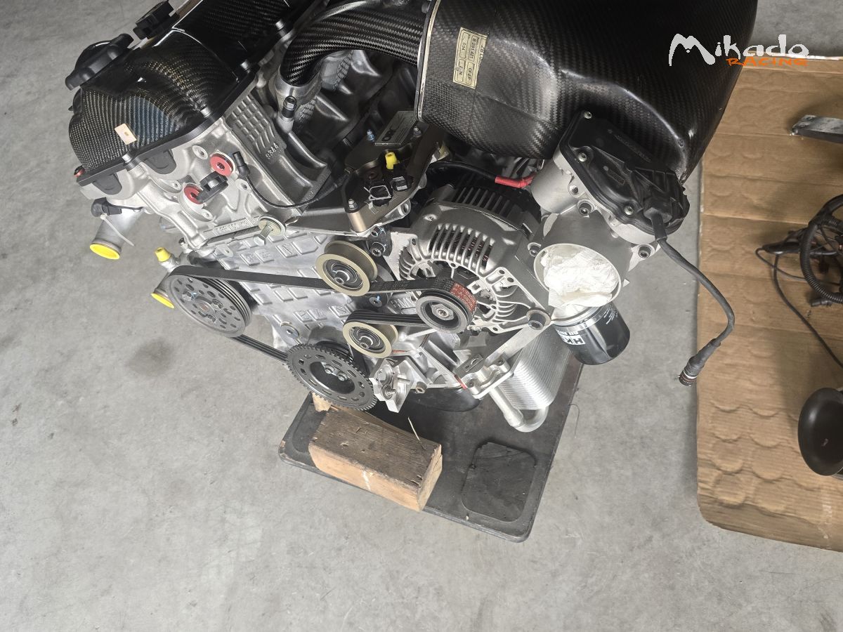 Moteur BMW P45 – photo 2 sur 3