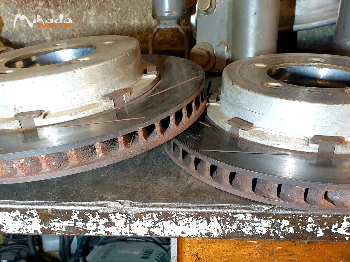 Freins Mitsu lancer évo 5-6-7-8-9 – photo 3 sur 3